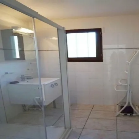 House Sur Mer Les Ragotterie Maison 2 Chambres Avec Jardin Clos